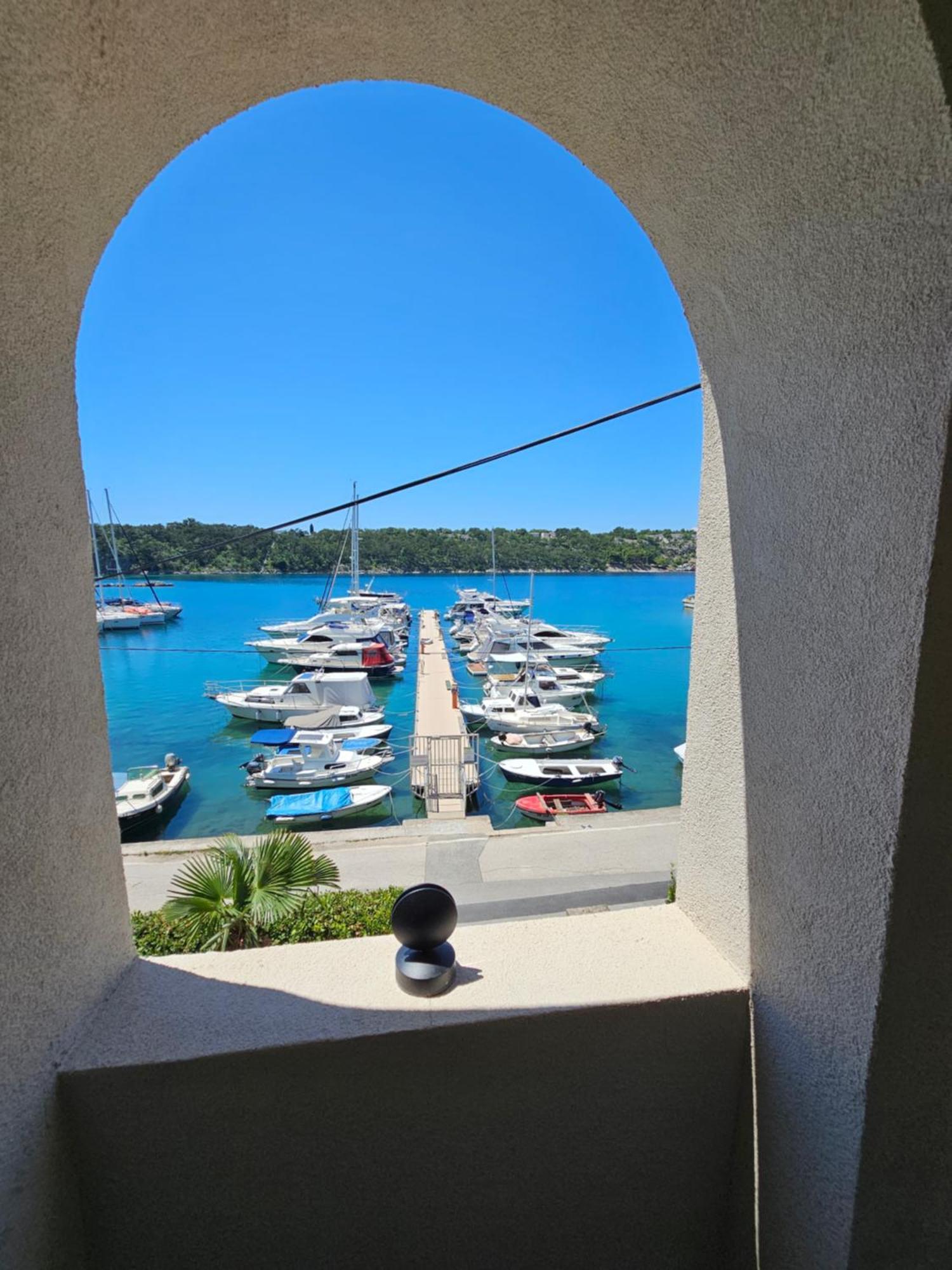 Villa Gaj Omišalj Εξωτερικό φωτογραφία